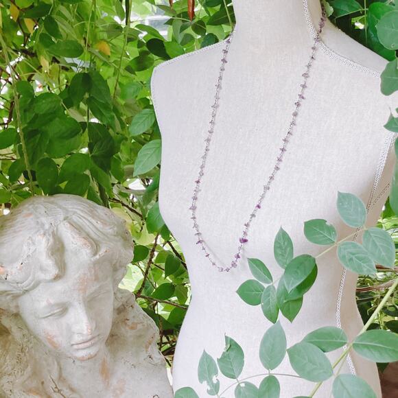 Amethyst Chip Bead Necklace Wire Linked Long Layering Lightweight Stone Jewelry - Picture 4 of 8